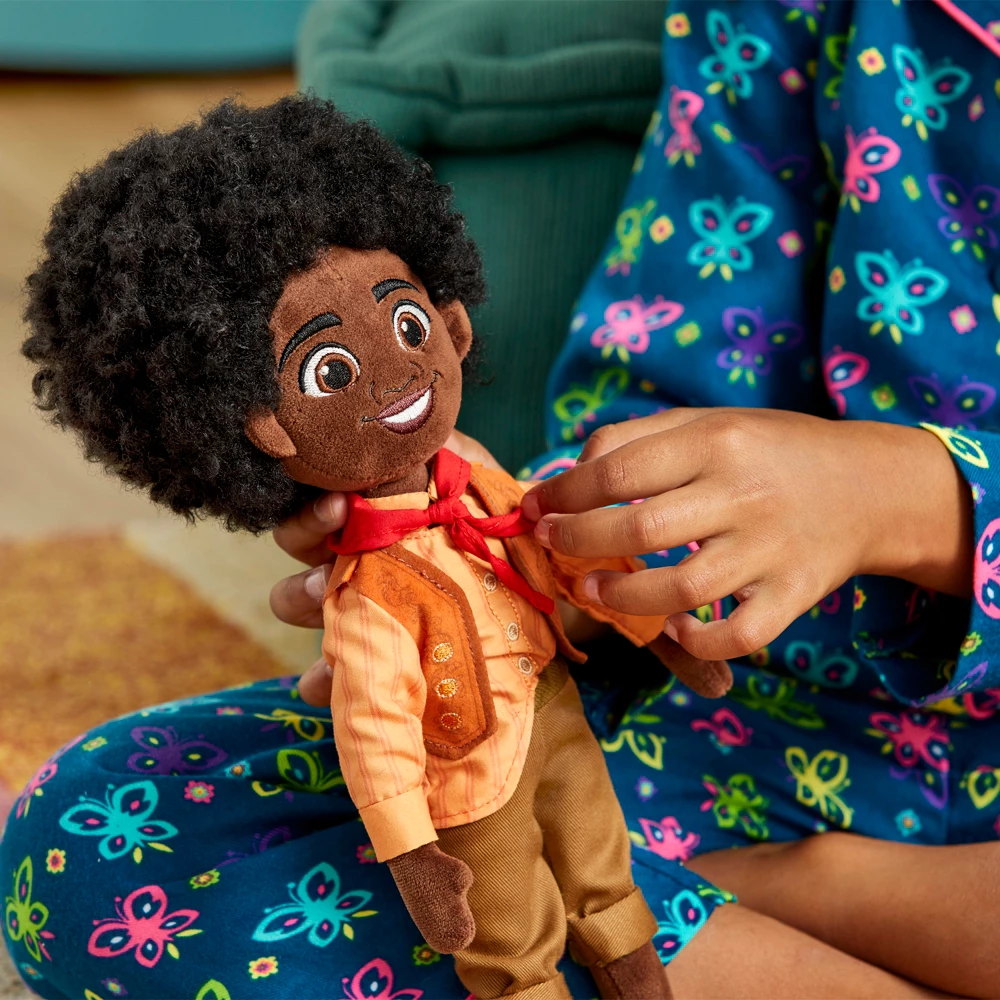 Disney Store Poupée De Chiffon Antonio, Encanto 4 Disney Store Poupée De Chiffon Antonio, Encanto – Image 2