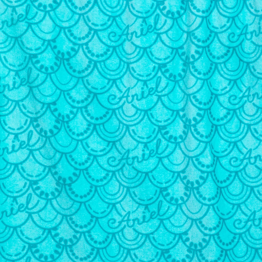 Disney Store Serviette De Plage Queue De Sirène La Petite Sirène Pour Enfants 5 Disney Store Serviette De Plage Queue De Sirène La Petite Sirène Pour Enfants – Image 3