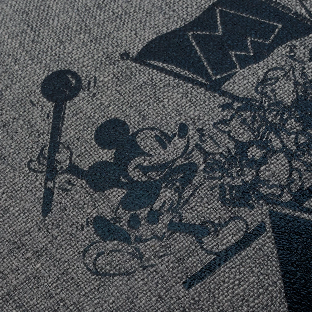 Coussin Mickey Walt Disney Studios Disney100 Eras 7 Coussin Mickey Walt Disney Studios Disney100 Eras – Image 5