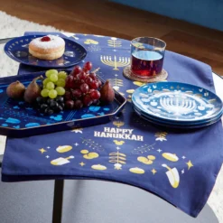 Disney Store Chemin De Table Réversible Mickey Mouse Hanoucca -Disney 465063363866 1