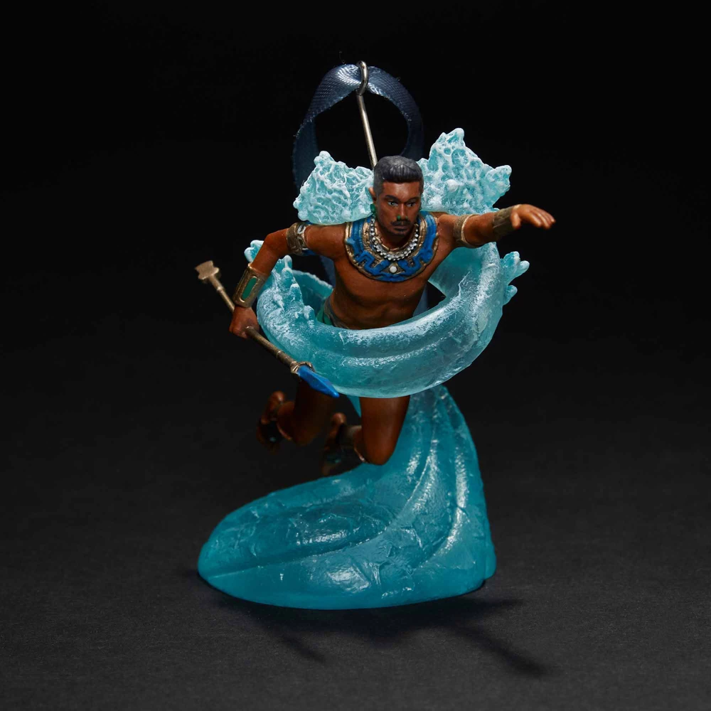 Disney Store Décoration à Suspendre Namor, Black Panther: Wakanda Forever 4 Disney Store Décoration à Suspendre Namor, Black Panther: Wakanda Forever – Image 2