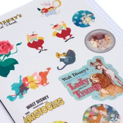 Disney Store Cahier Et Autocollants Disney Classics -Disney 466043425901 2
